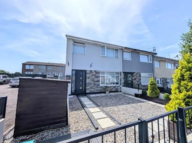 Apartment for rent in Llantrisant, Beddau
