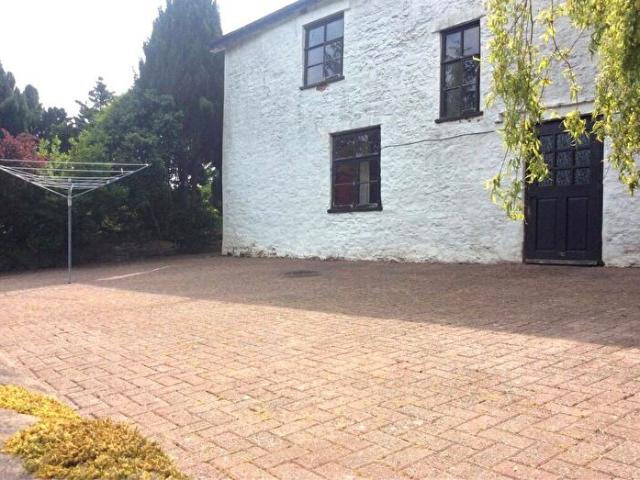 Apartment for rent in Wales