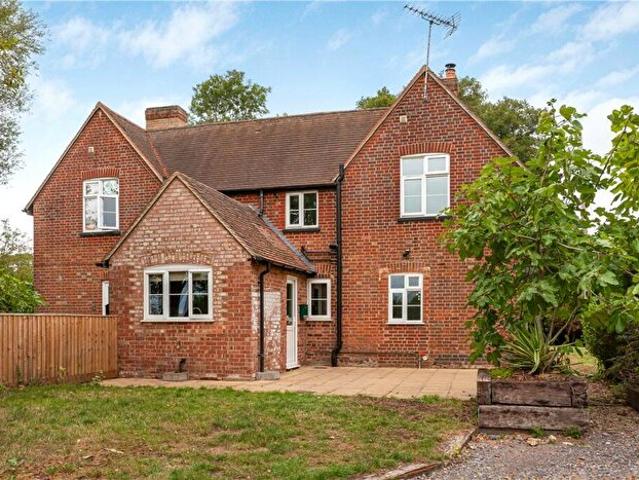 Apartment for rent in Berrick Salome, Oxfordshire