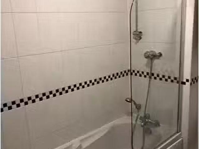 House for rent in Newport
