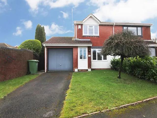 Apartment for rent in Llanharan, Bryncae