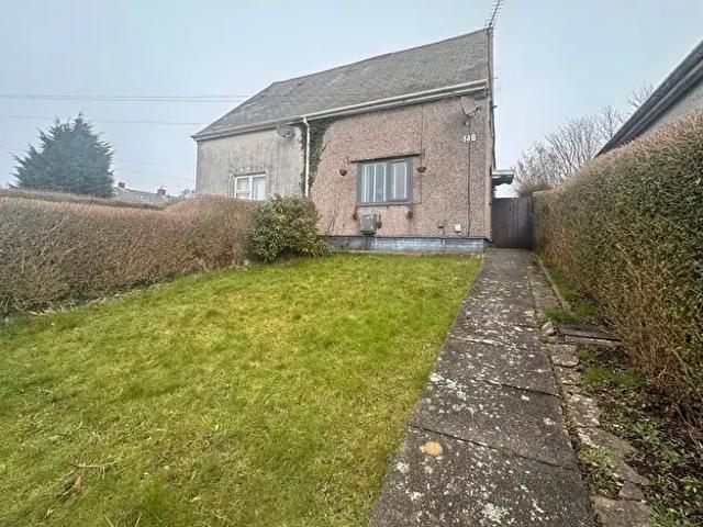 Apartment for rent in Mayhill, Swansea