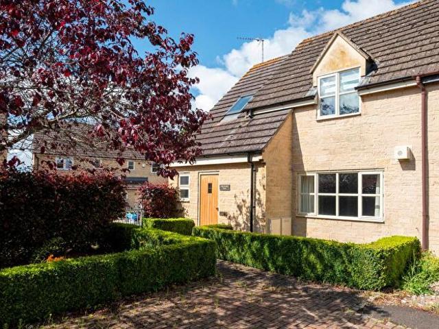 Apartment for rent in Fossebridge, Gloucestershire