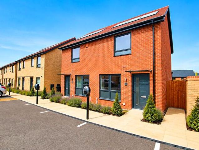 Apartment for rent in Whitehouse, Old Wolverton