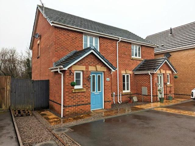 Apartment for rent in Llanharan, Bryncae
