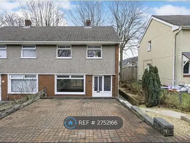 Apartment for rent in Briton Ferry