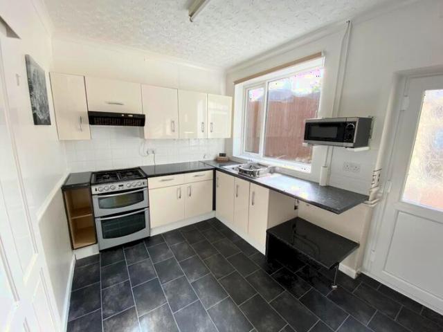 Apartment for rent in Mowmacre Hill, Old Wharf