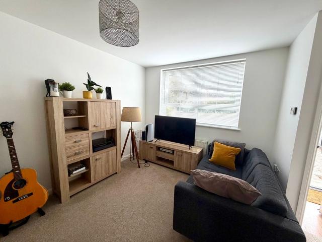 House for rent in Barton In Fabis, East Midlands