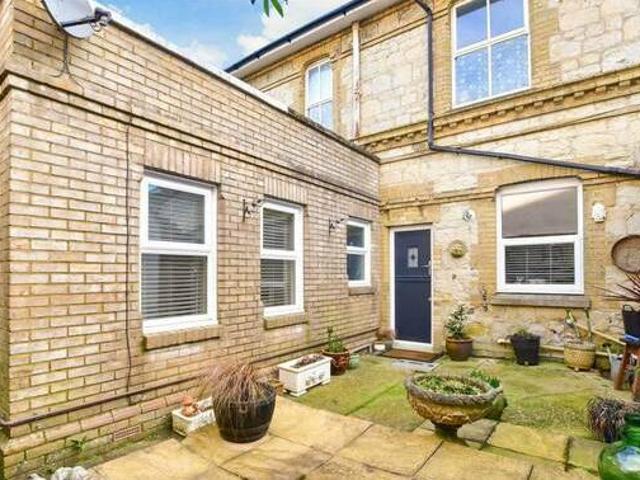 House for rent in Isle Of Wight