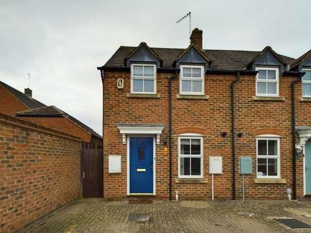 House for rent in Buckinghamshire