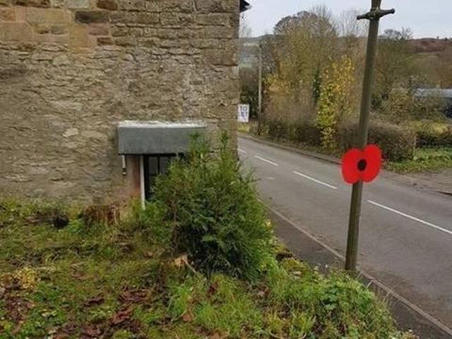 House for rent in Froggatt, East Midlands