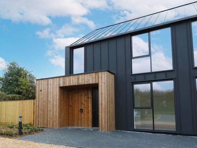 House for rent in Buckinghamshire