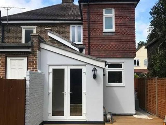 House for rent in Surrey
