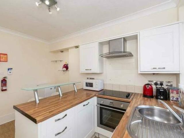 House for rent in Surrey