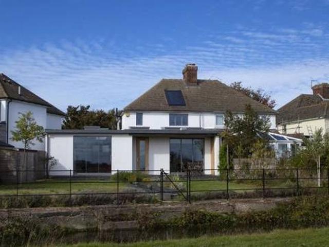 House for sale in Oxfordshire, England