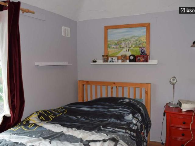 Property to rent in Bluebell, North Tipperary