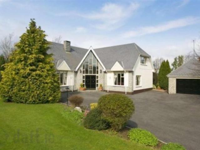 Property to rent in Bluebell, North Tipperary