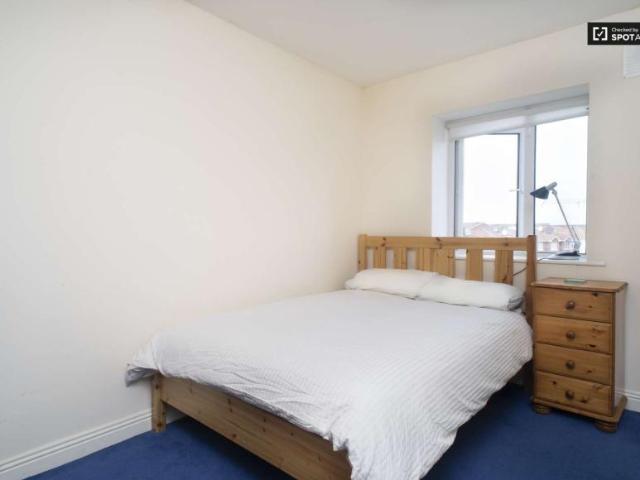 Property to rent in Bluebell, North Tipperary