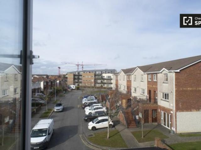 Property to rent in Bluebell, North Tipperary