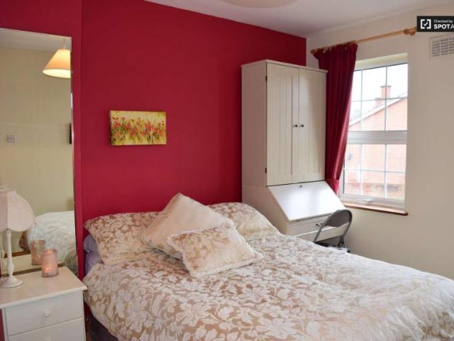 Property to rent in Bluebell, North Tipperary
