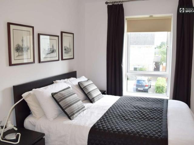 Property to rent in Bluebell, North Tipperary