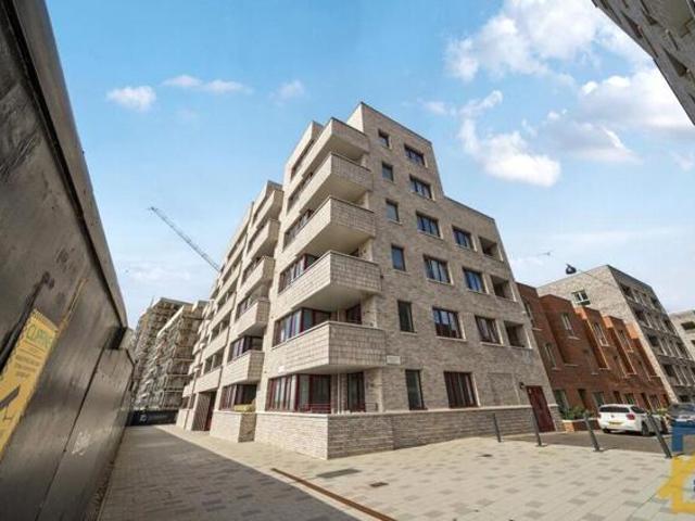 Room for sale in Barking Riverside, Isle Of Man