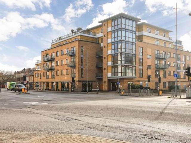 Room for sale in Arbury, Cambridgeshire