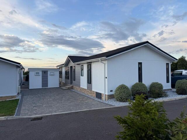 Room for sale in Barway, Cambridgeshire