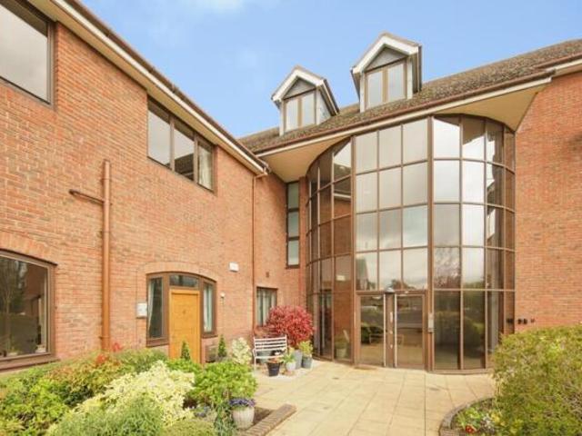 Room for sale in Hockley Heath, West Midlands