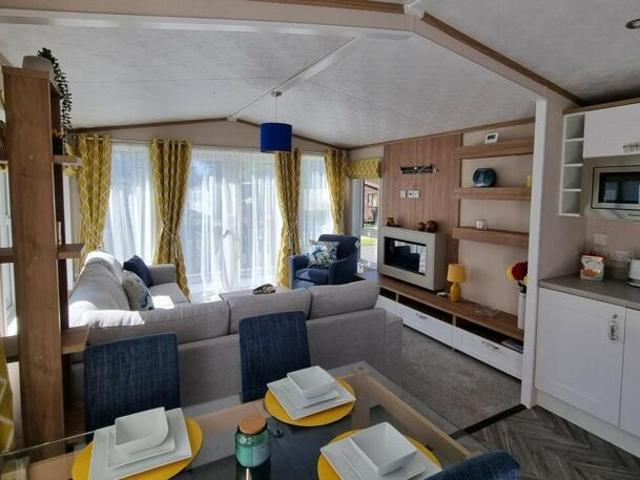 Room for sale in Shipley, Horsham