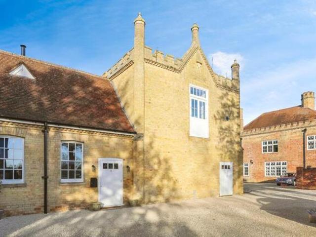 Room for sale in Huntingdon, Cambridgeshire