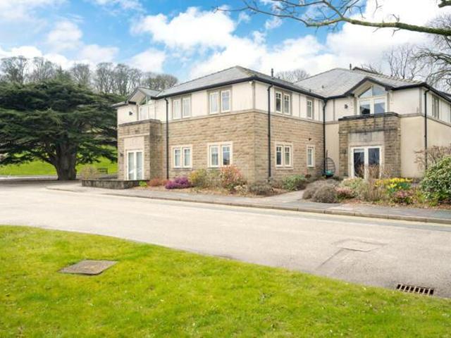 Room for sale in Ben Rhydding, Ilkley