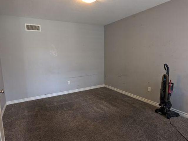 Room for rent in Ingersoll, Southwestern Ontario