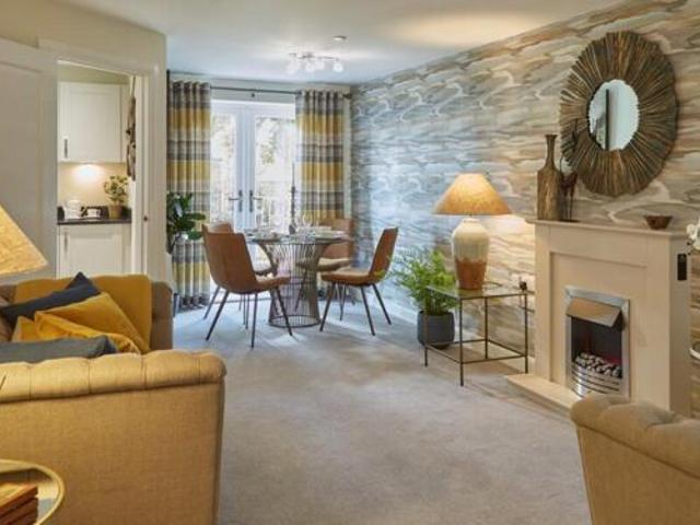 Room for sale in Bedford