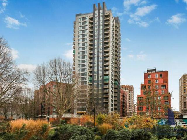Room for sale in Elephant and Castle, Greater London