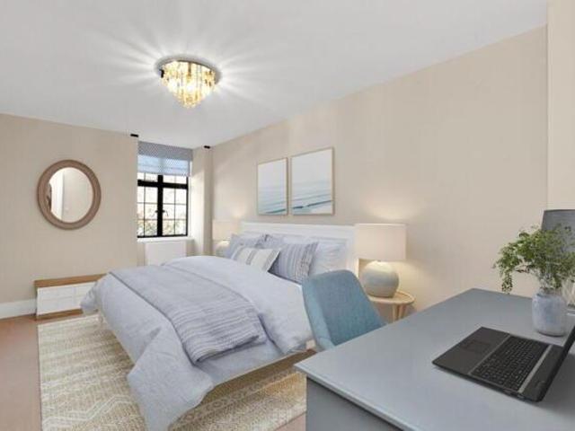 Room for sale in Littlecote, West Sussex