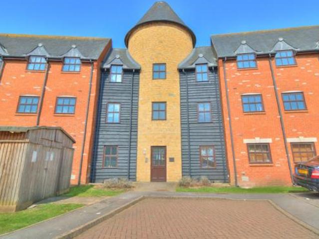 Room for sale in Monkston Park, Milton Keynes