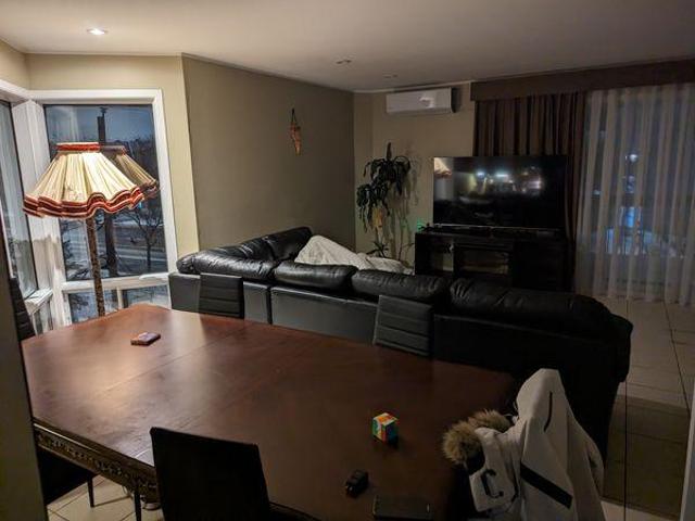 Room for rent in St. Leonard's, Quebec