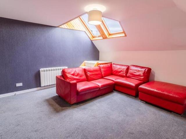 Room for sale in Ferryden, Scotland