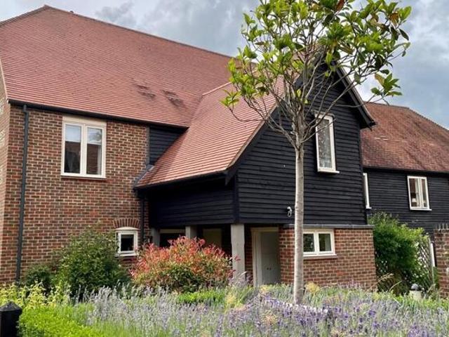 Room for sale in Letcombe Regis, Dromore