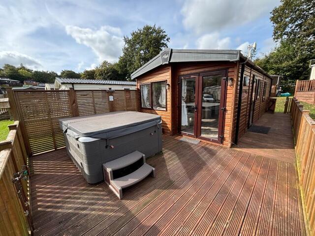 Room for sale in Livermead