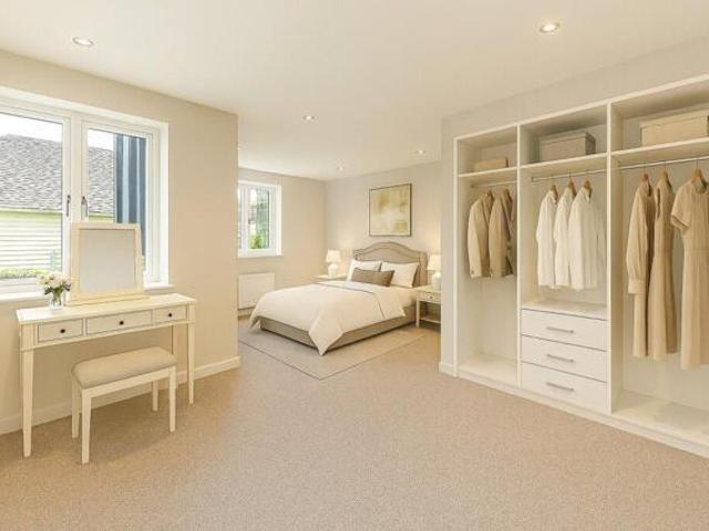 Room for sale in Penn Hill, Poole