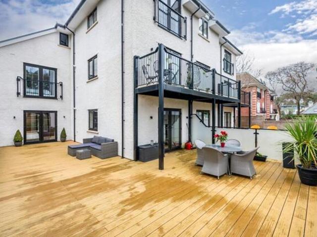 Room for sale in Canford Cliffs, Poole