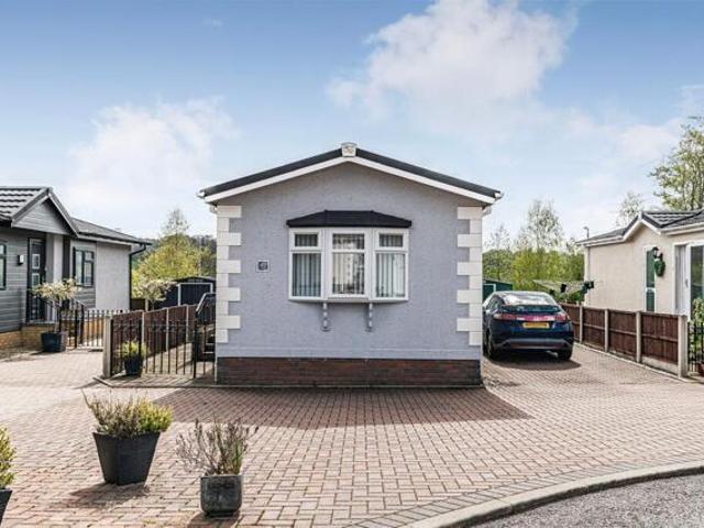 Room for sale in Pontypridd, Wales