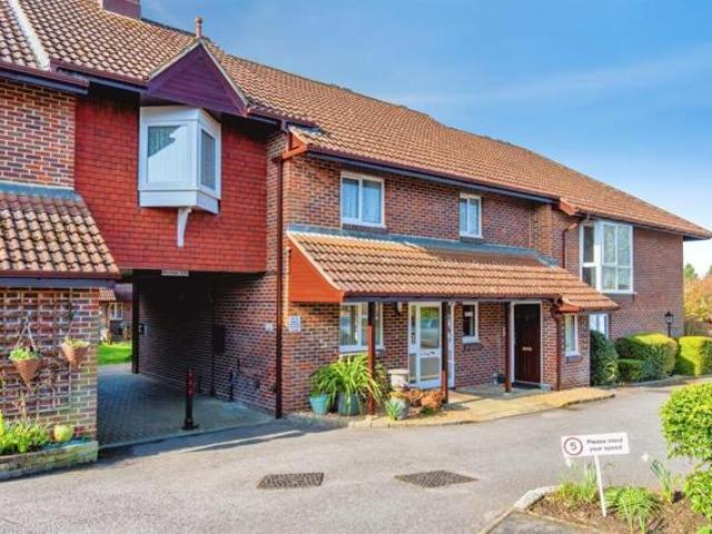 Room for sale in Helford, Hampshire