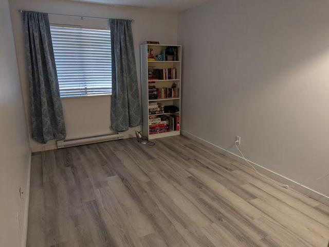 Room for rent in Surrey