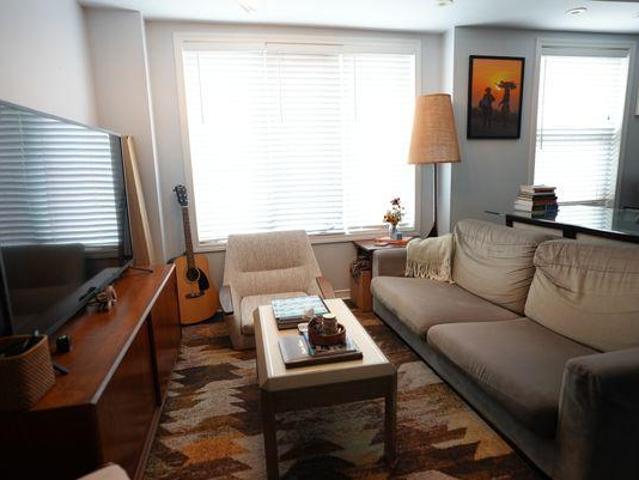 Room for rent in Woburn, Ontario