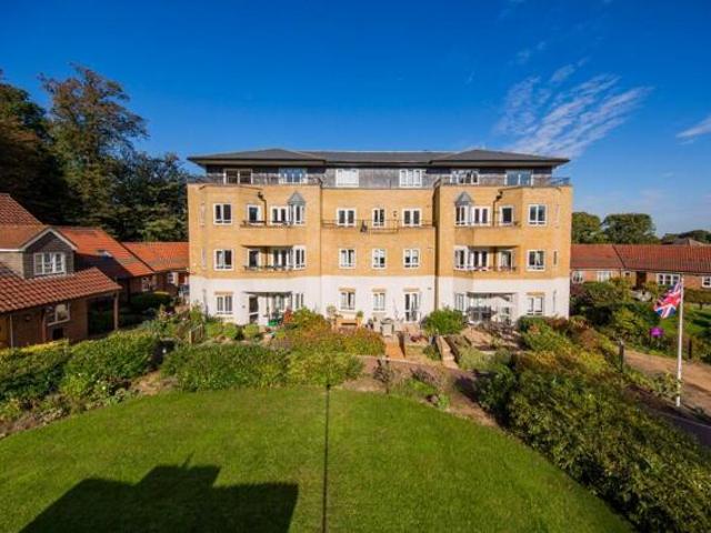 Room for sale in Ferndale, Sandown Park