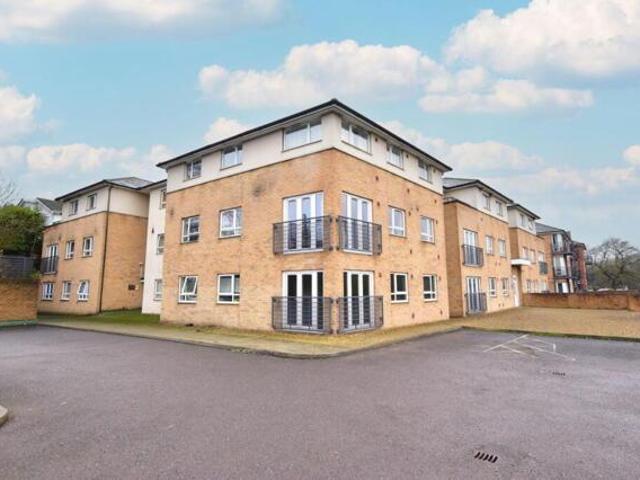 Room for sale in St Stephen, Five Acres