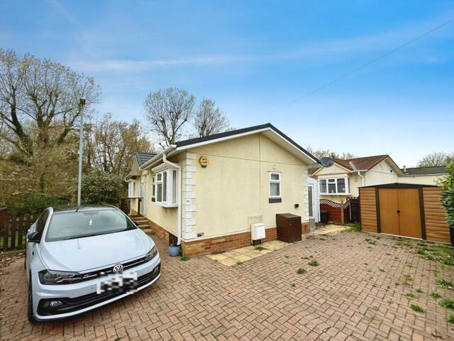 Room for sale in Harmondsworth, Isle Of Man